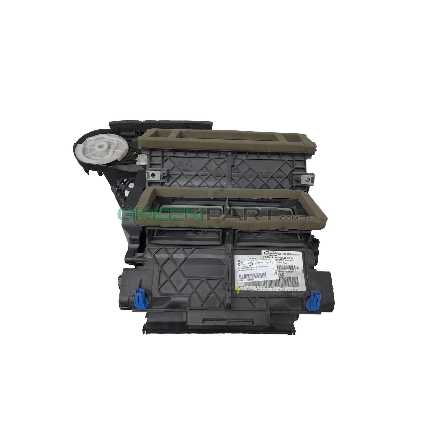2015-2017 FORD FOCUS KALORİFER KAZANI (F1F1 19B555 K)