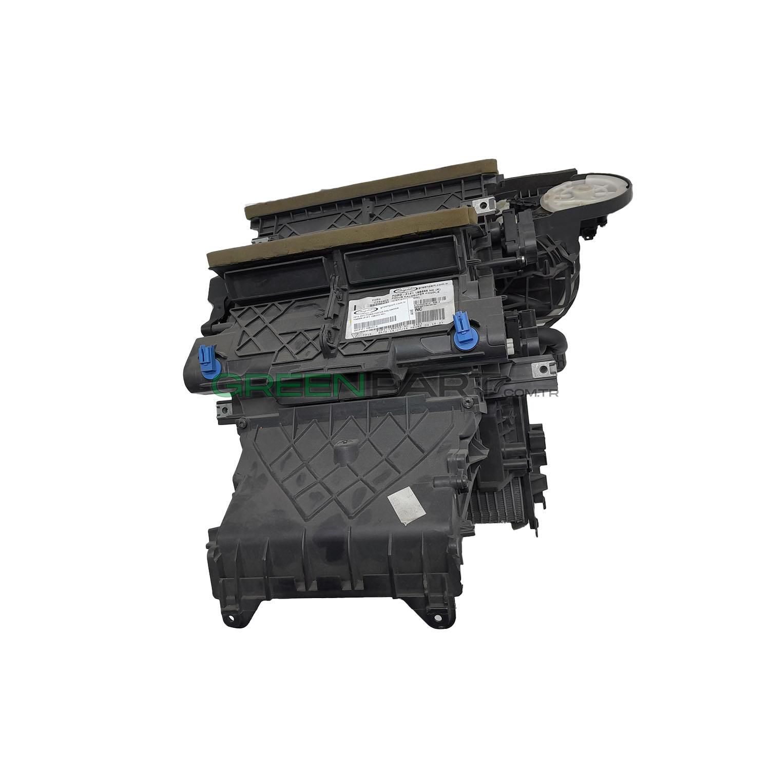 2015-2017 FORD FOCUS KALORİFER KAZANI (F1F1 19B555 NC)