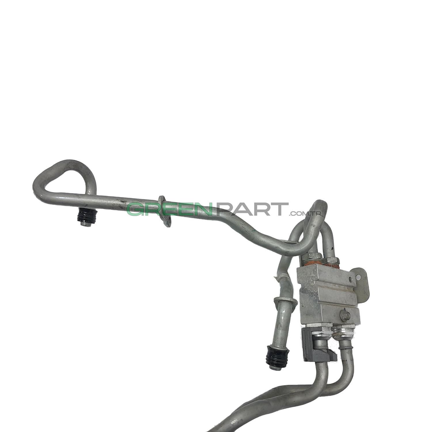 2017- Ford Ecosport Şanzıman Yağ Soğutucu Borusu (Gn1P 7H420 Fa)